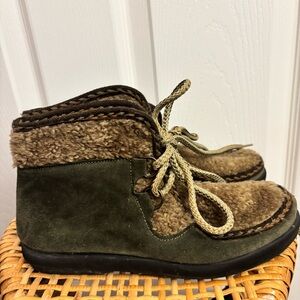 J. Crew Vintage Yodelers Apres Ski Leather Shearling Chukka Ankle Booties size 7